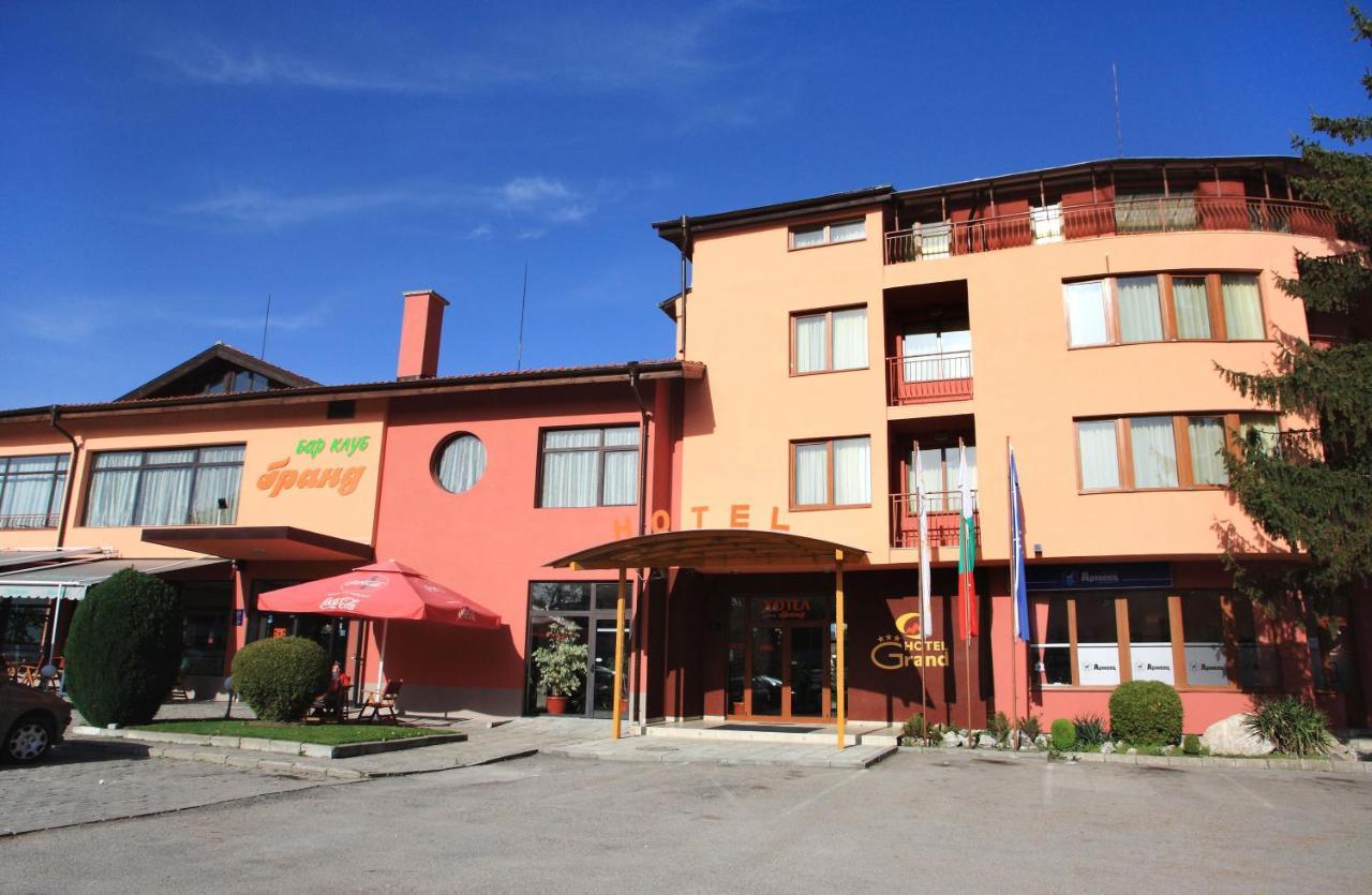 Hotel Grand Samokov Luaran gambar